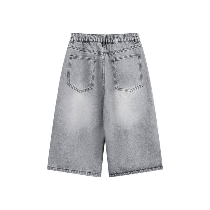 Make vintage washed denim five quarter pants