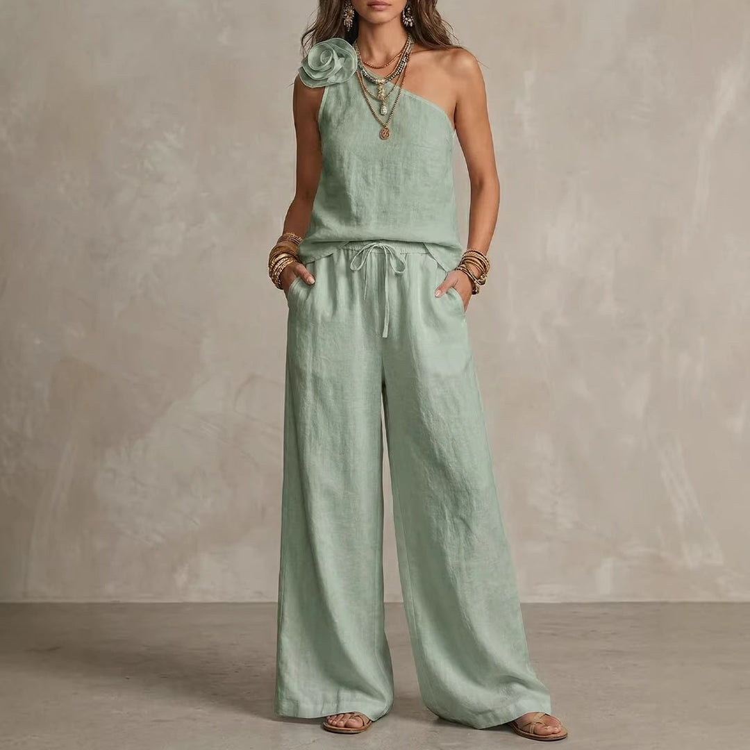 Elegant Bicolor Set - Sleeveless Shirt and Pants