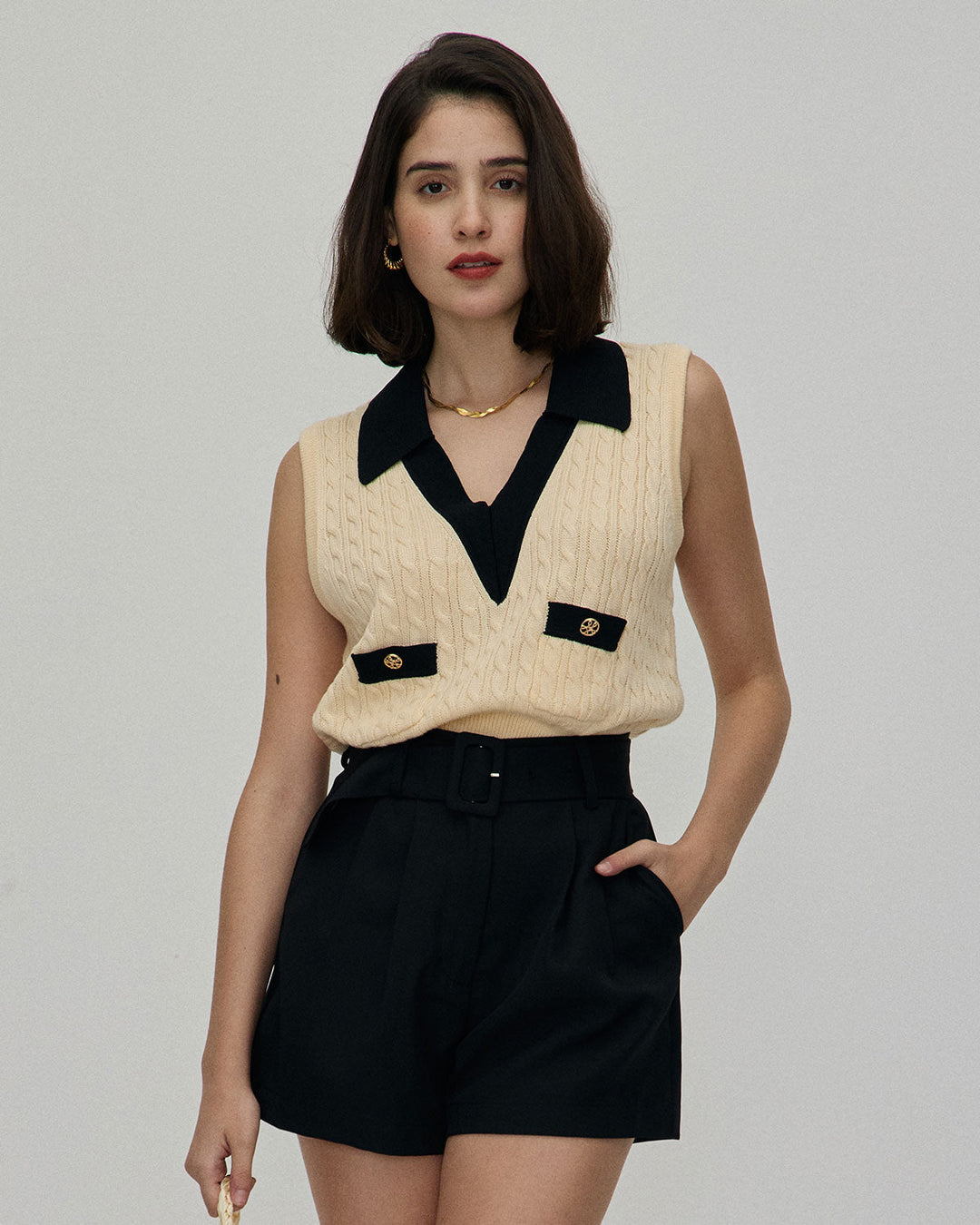 Anna-Berg | High-waisted Pleated Belted Shorts for Women, Black